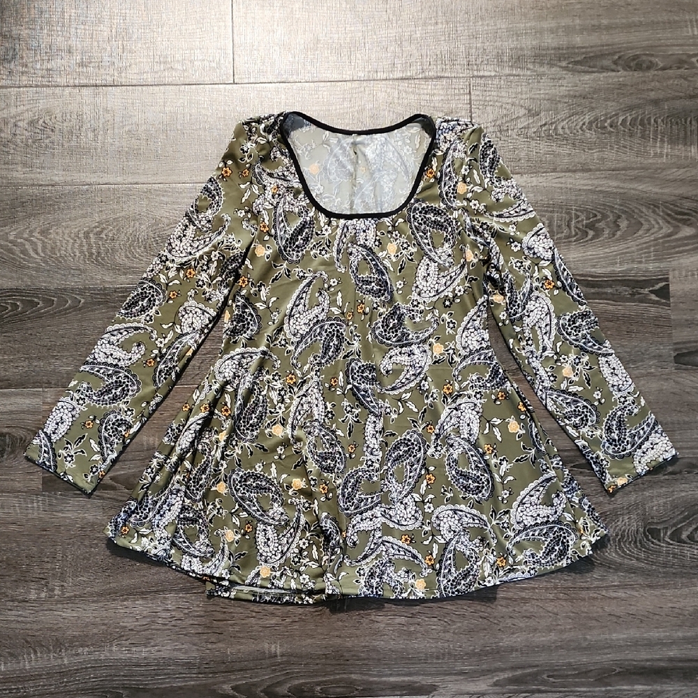 💋 Paisley long sleeve Mini swing Dress💋